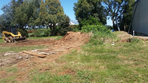 Pre excavation.jpg (197.02 KiB) Viewed 62830 times Pre excavation.jpg