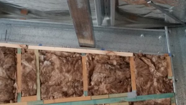 packing for rafters 2.jpg (97.69 KiB) Viewed 64412 times packing for rafters 2.jpg