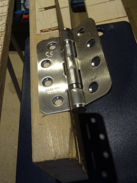 hinge test fit.jpg